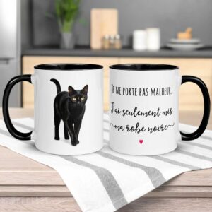 Mug chat noir : Chat à la robe noire